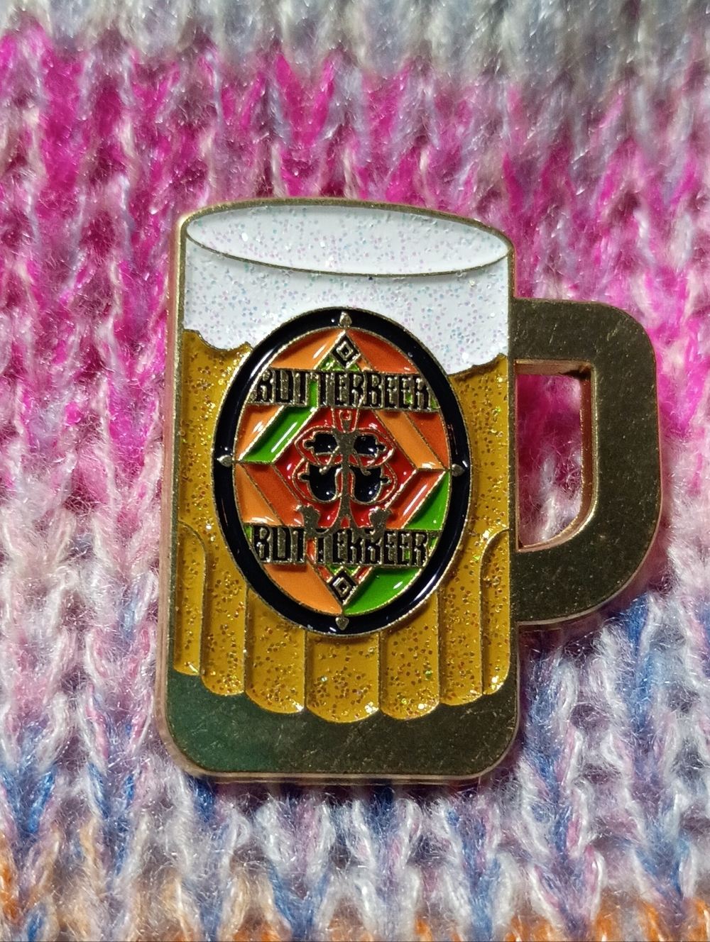 Butterbeer Harry Potter Hogwarts Magic Wizard Gold Metal Lapel Pin Glitter Spell